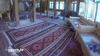 تخت های سنتی اقامتگاه بوم گردی  سون الموت - قزوین - روستای زرآباد